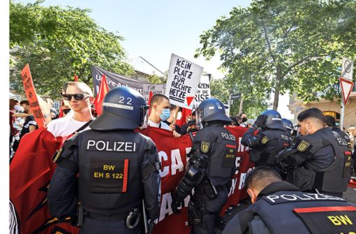 Rechtsextremismus ruft Demonstranten auf den Plan – und den Verfassungsschutz. Foto: Lichtgut/Julian Rettig