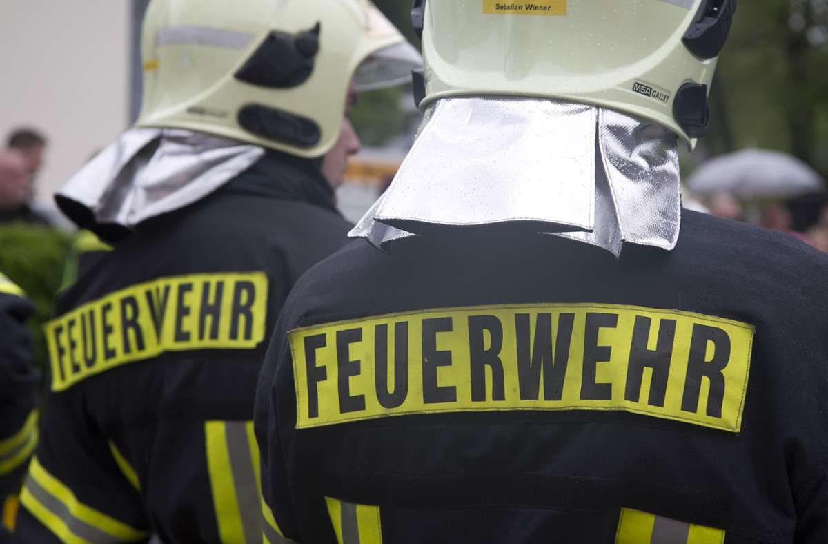 Essen auf dem Herd vergessen: Fettexplosion in Gärtringen führt zu Feuerwehreinsatz
