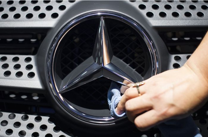 Stuttgarter Autobauer: Mercedes-Benz wird optimistischer - Starkes Lieferwagengeschäft