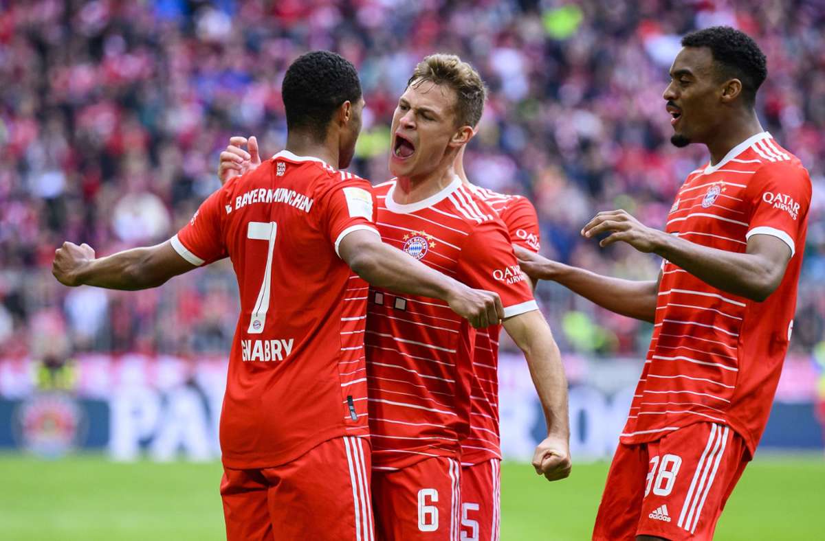 Fußball-Bundesliga: Bayern souverän - Bochum zieht an Schalke vorbei