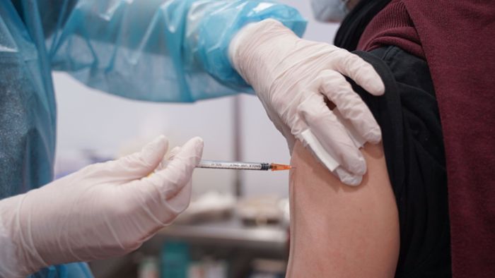 Stiko empfiehlt Booster mit angepassten Impfstoffen