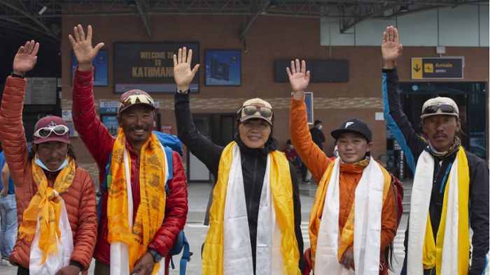 Schnellste Frau, 25 Aufstiege, 8 Geschwister auf dem Mount Everest