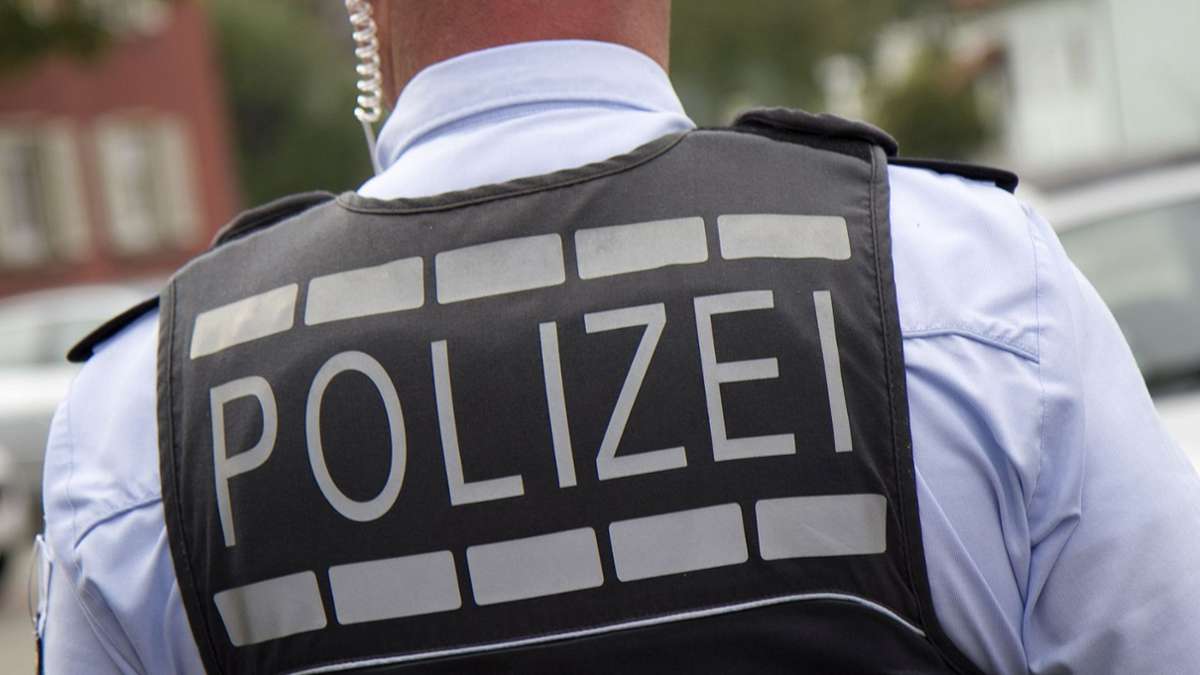 Kornwestheim: Polizei stellt unbekanntes  weißes Pulver sicher