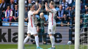 FC Augsburg holt wichtige Punkte im Abstiegskampf