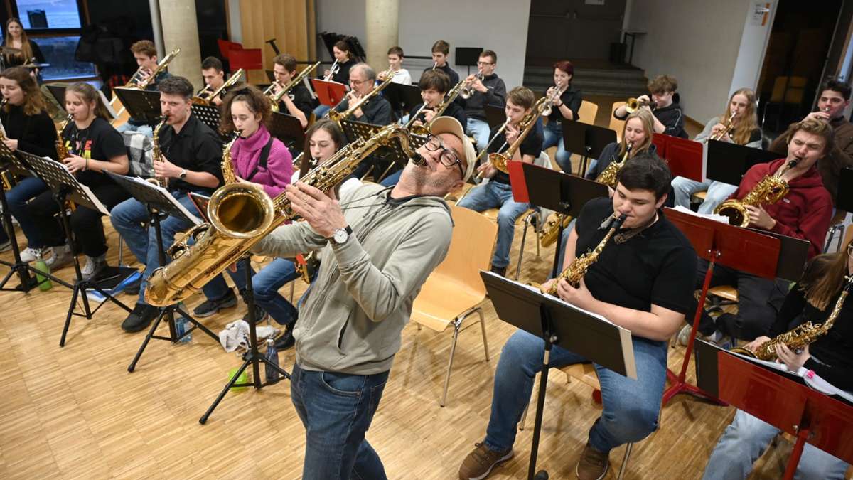 Konzert in Marbach: Den Groove von den Profis lernen