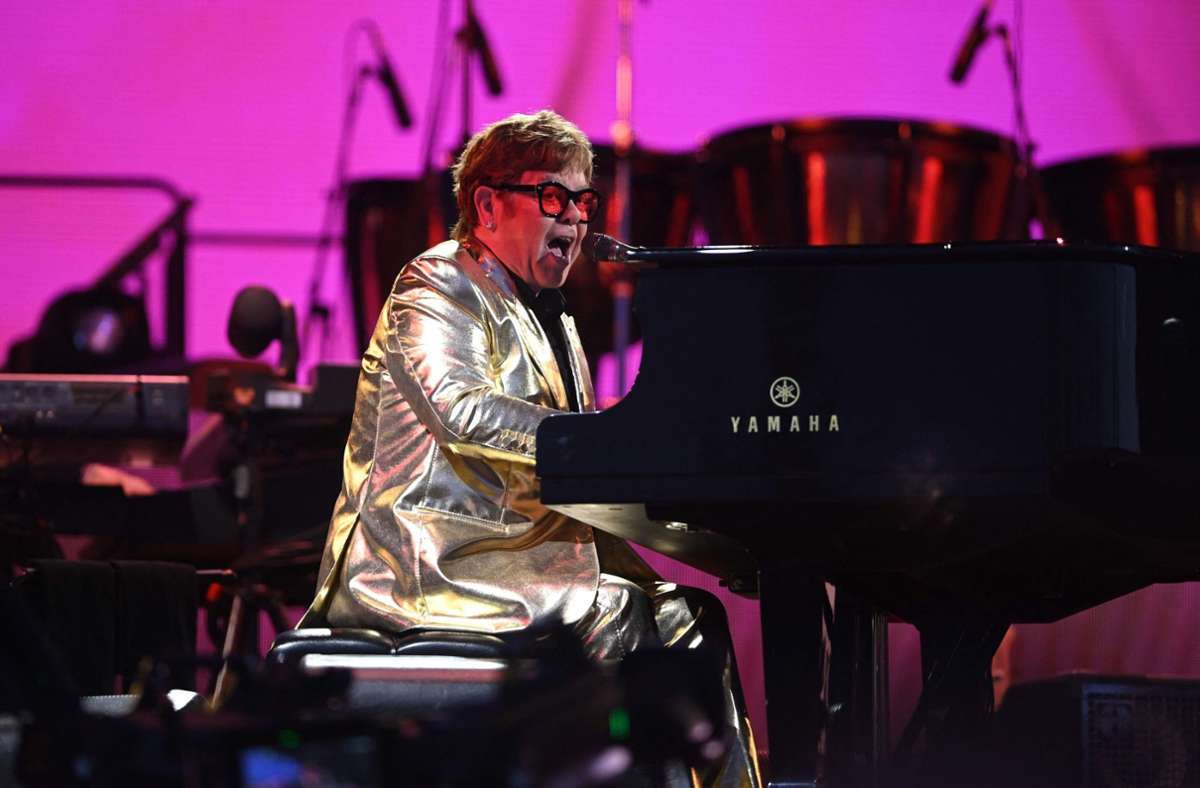 Gold zur Feier des Tages: Elton John auf dem Glastonbury-Festival.