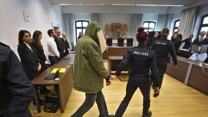 Prozess am Landgericht Memmingen: Angeklagte im Doppelmord-Prozess legen Revision ein
