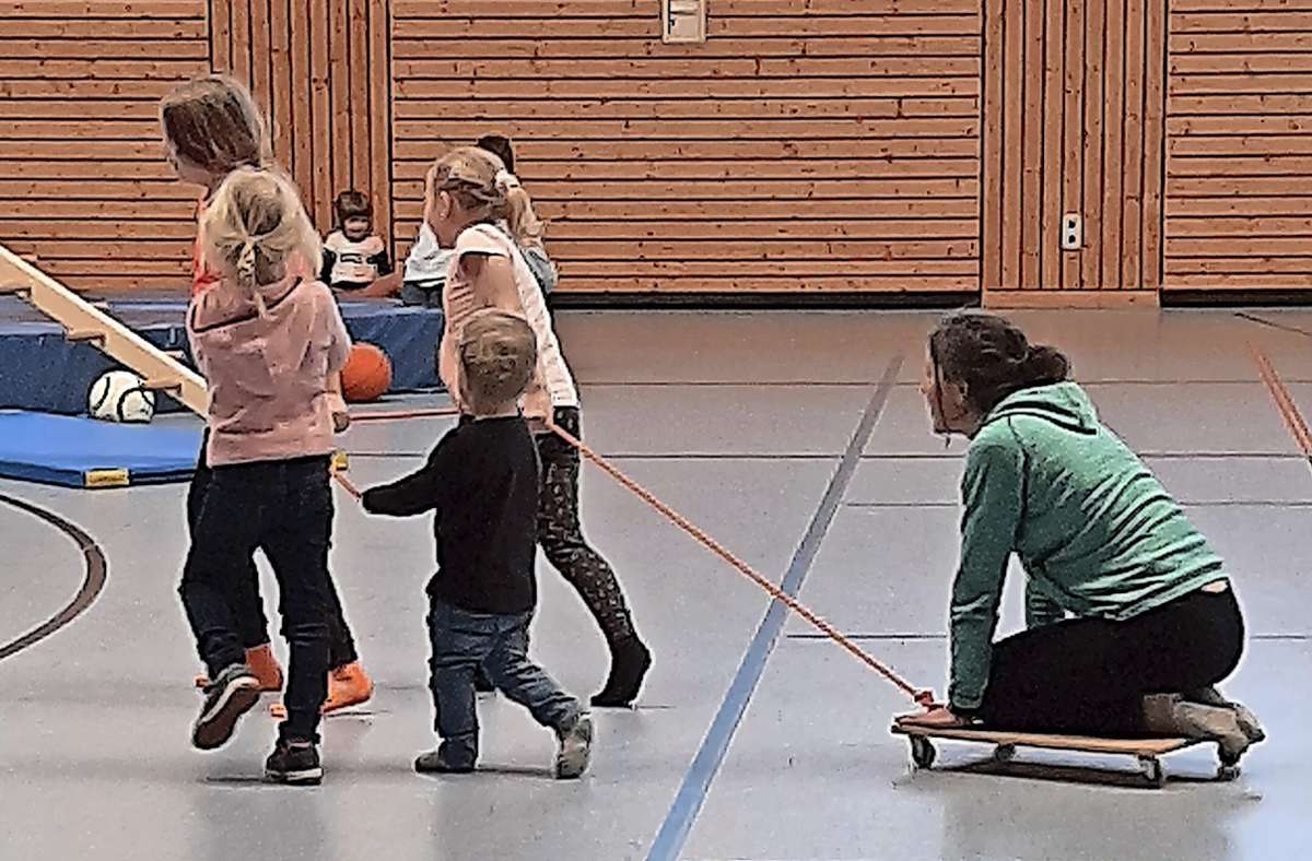 TSV Grafenau: Charity-Kinderturnen für leukämiekranke Kim aus Renningen