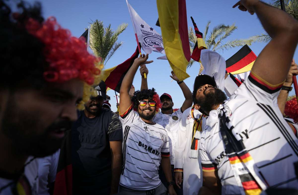 Deutsche Fanparade in Katar: WM-Organisatoren wehren sich: Inder waren nicht bezahlt