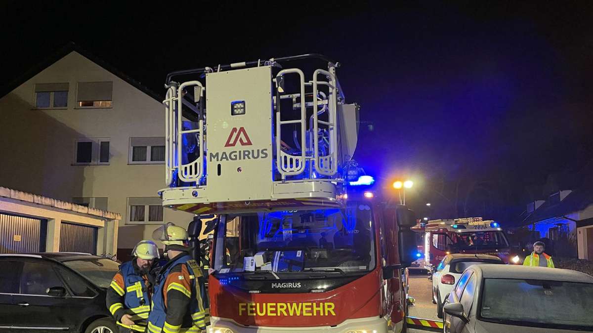 Die Freiwillige Feuerwehr Herrenberg musste am Samstagabend in Kuppingen einen Küchenbrand löschen.