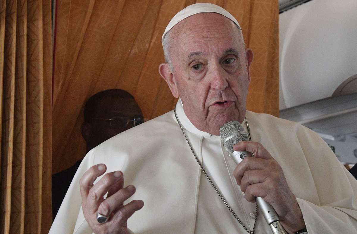 Vor Journalisten: Papst Franziskus: „Abtreibung ist Mord“