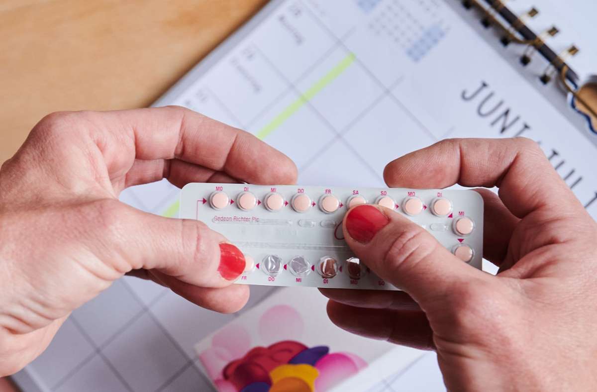 Immer weniger junge Frauen nehmen offenbar die Pille (Symbolbild). Foto: dpa/Annette Riedl