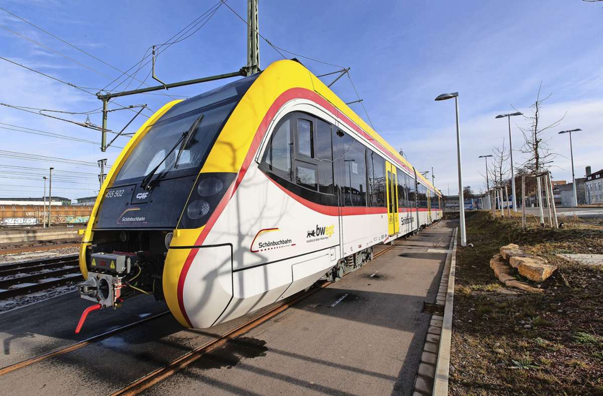 Schönbuchbahn Böblingen: Die neuen Züge rollen nicht vor Dezember