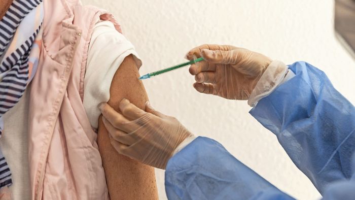 Ärzte: „Legen beim Impfen drauf“