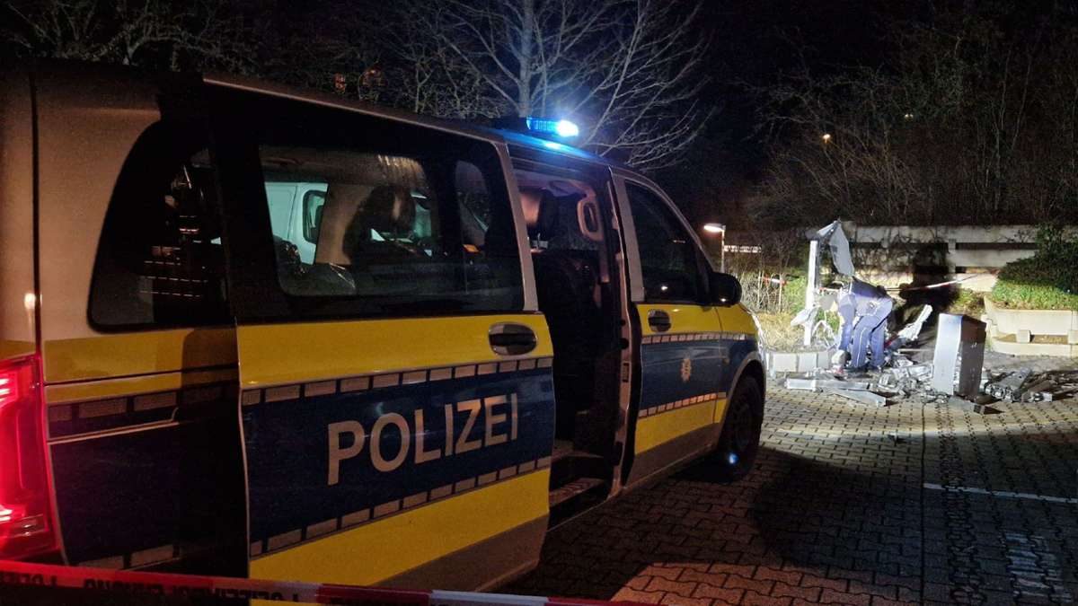 Zigarettenautomat in Sindelfingen gesprengt: Mit Böller großen Schaden angerichtet