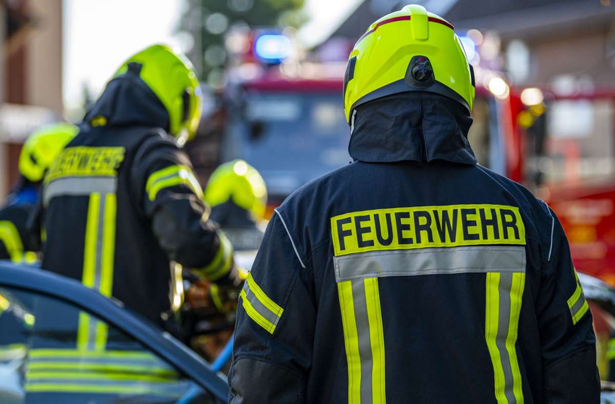 Einsatz in Ludwigsburg: Zigarettenkippe löst Wohnungsbrand aus