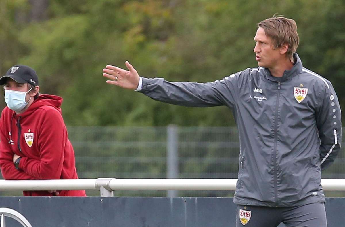 Frank Fahrenhorst  vom VfB Stuttgart II: „Wir wollen unter die Top Sechs der Liga“