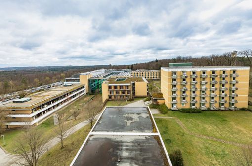 Private Investoren sollen nun aufzeigen, wie das Gelände des Böblinger Krankenhauses einmal genutzt werden kann. Foto: Stefanie Schlecht