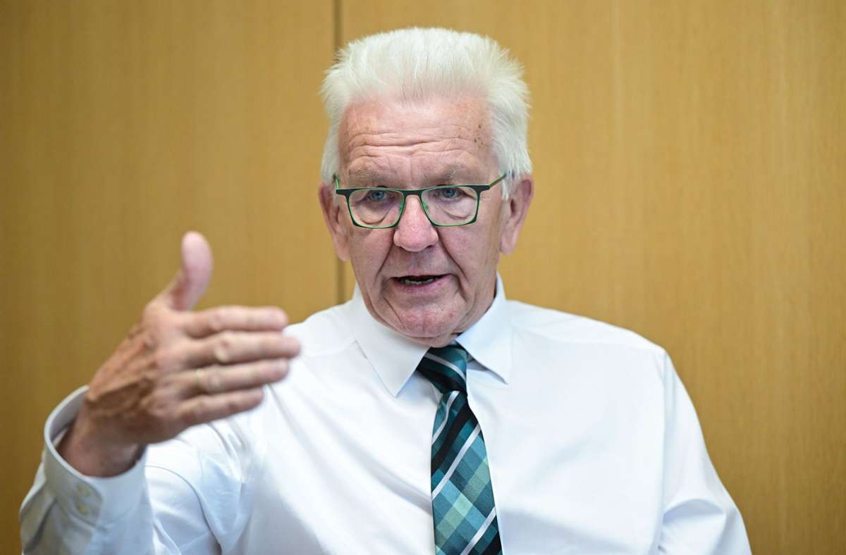 Ministerpräsident von Baden-Württemberg: Kretschmann über Bürokratie: „Werden so nicht mehr regieren können“