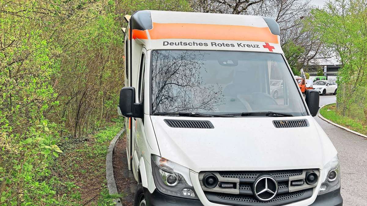 Aufregung in Ostfildern: Ominöser Rettungswagen beschäftigt die Polizei