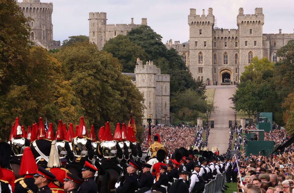 Auf Schloss Windsor hat Queen Elizabeth II. ihre letzte Ruhe gefunden.