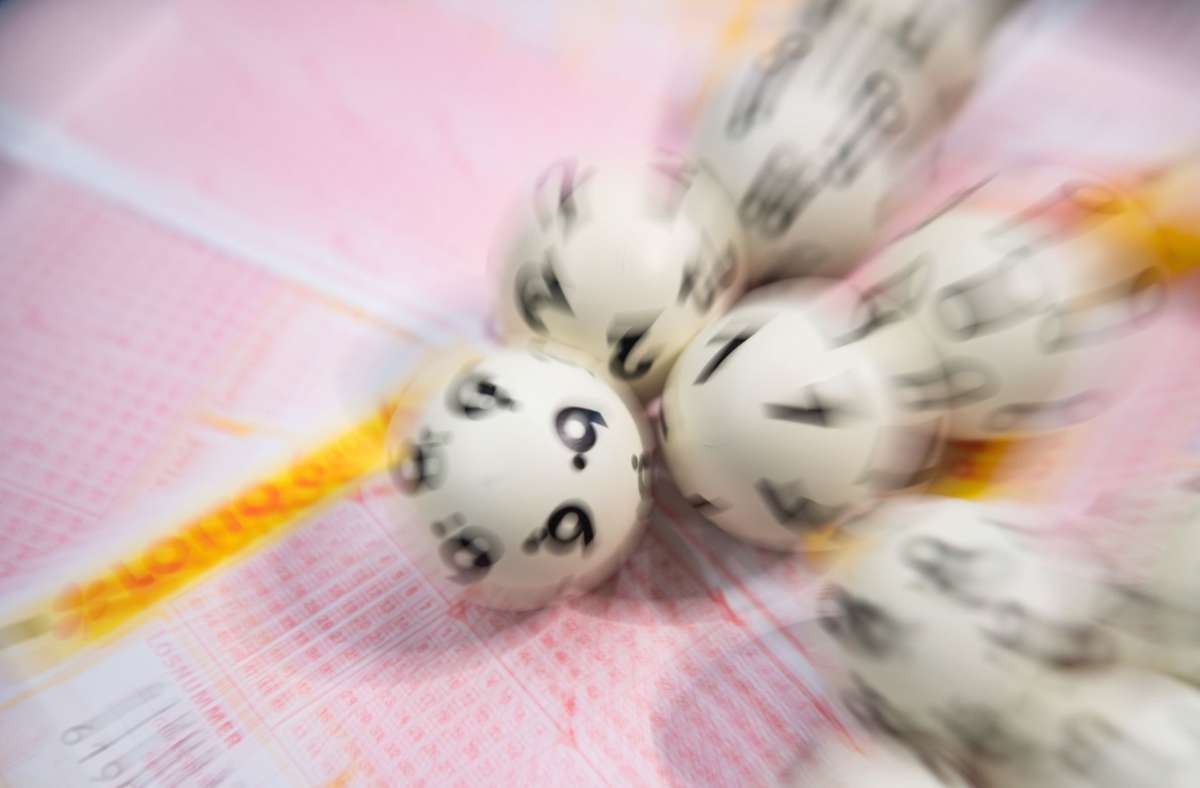 Fast neun Millionen Euro: Lottospielerin aus Baden-Württemberg knackt den Jackpot