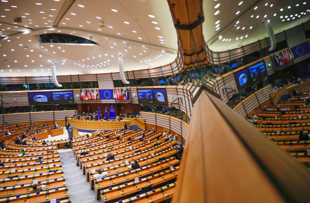 EU-Austritt von Großbritannien: Europaparlament bestätigt Brexit-Handelspakt