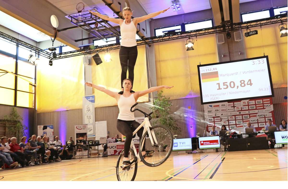 Kunstrad-Weltcup: Tagessieg trotz Absteigern für Selina Marquardt und Helen Vordermeier