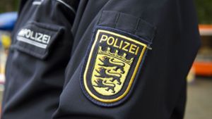 Verwirrter 30-Jähriger greift Polizisten an