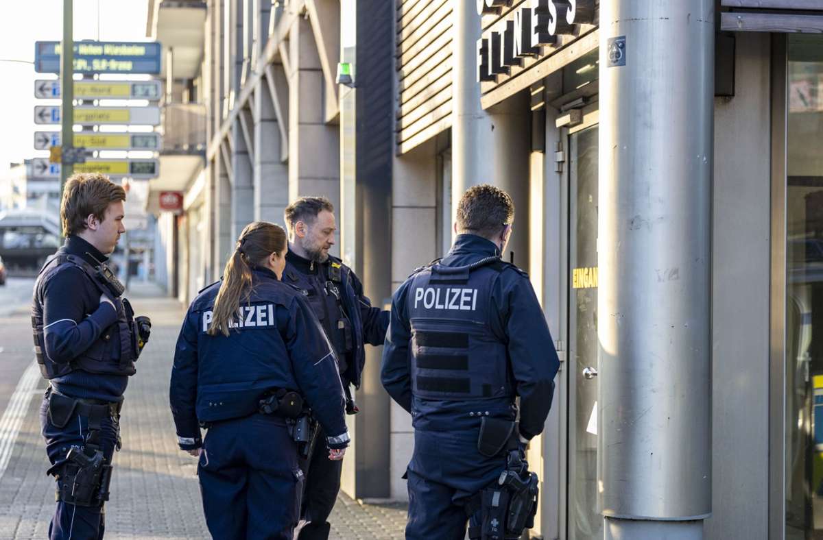 Attacke in Duisburg: Neue Erkenntisse zu Angriff in Fitnessstudio – so geht es den Opfern
