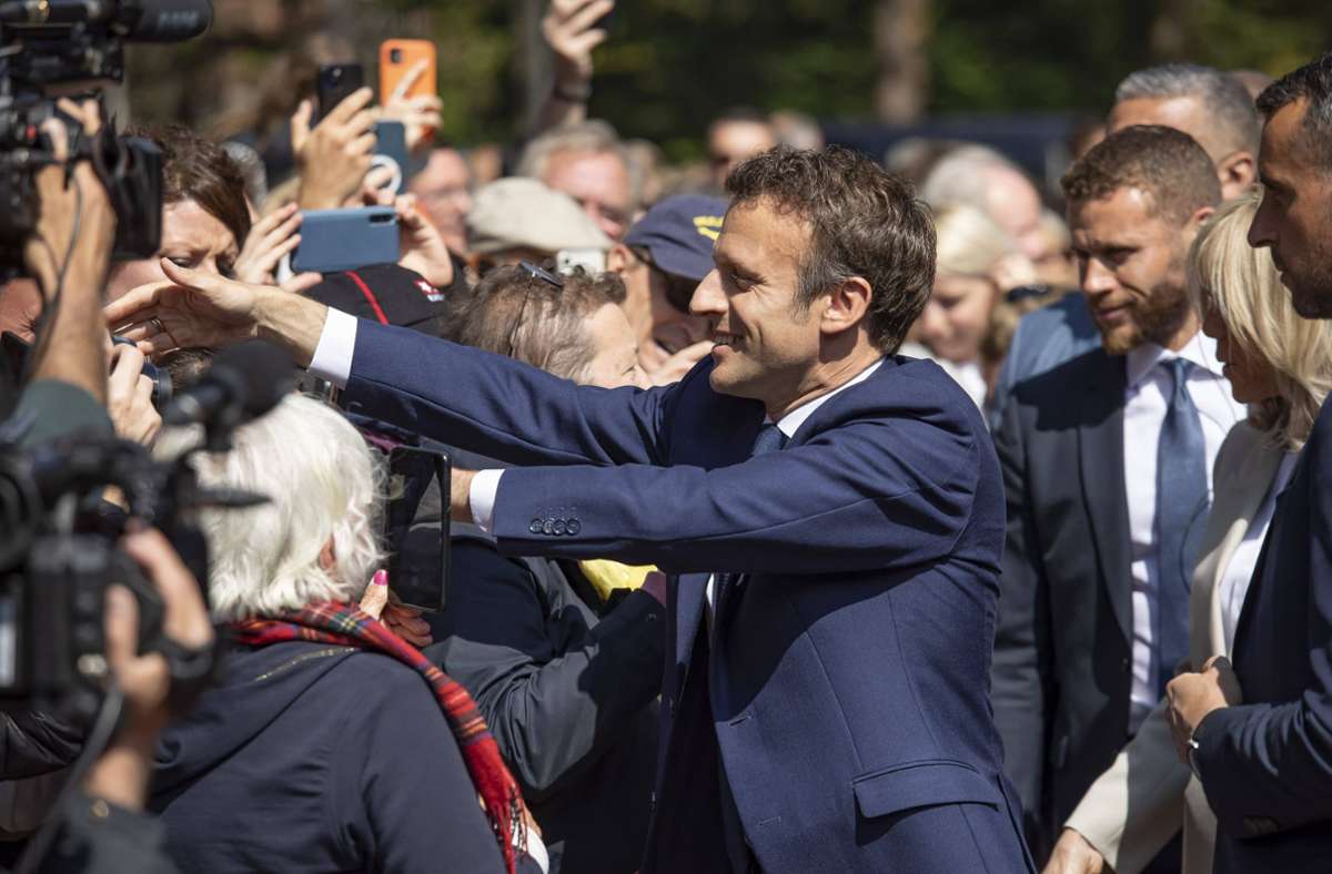 Emmanuel Macron hat die Präsidentenwahl in Frankreich deutlich gewonnen. Doch ein fader Beigeschmack bleibt.