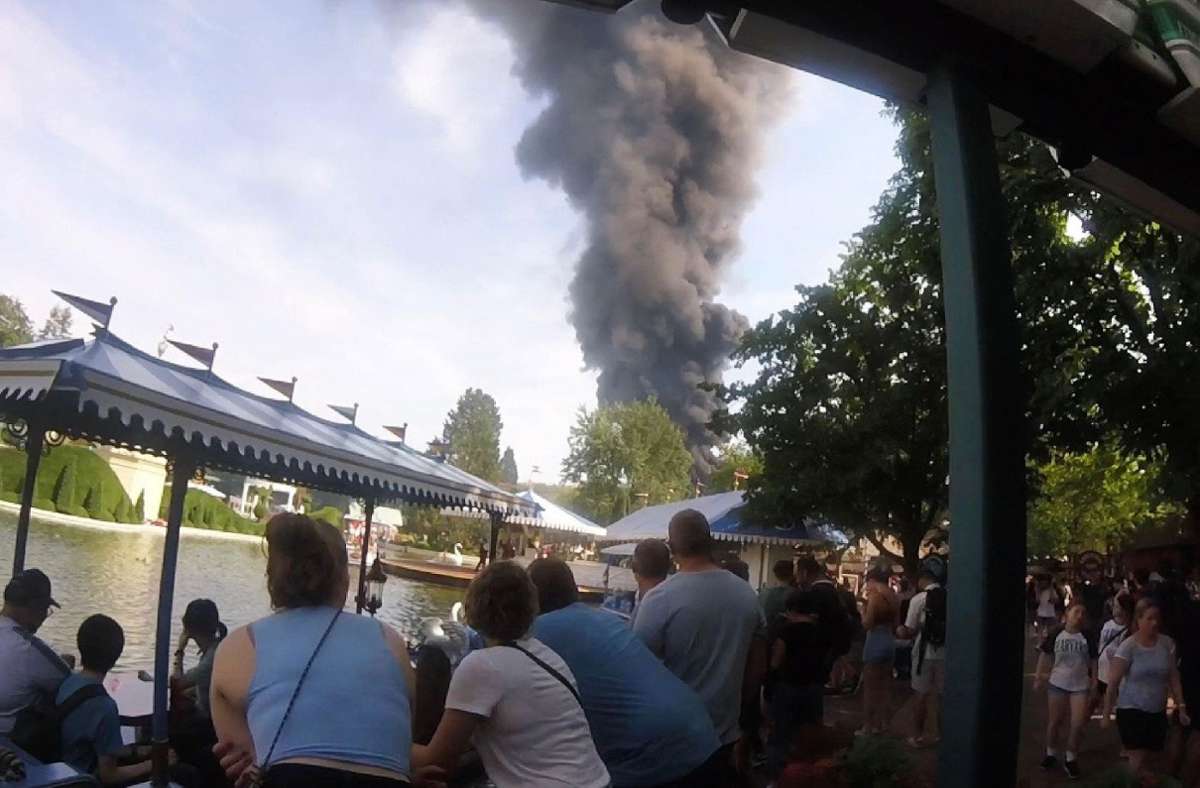 Nach Feuer in Europa-Park: Ermittler suchen weiter nach Brandursache