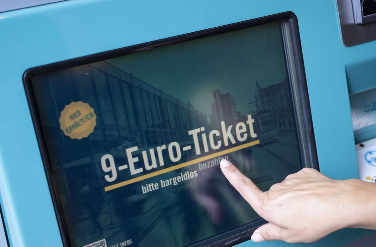 9-Euro-Ticket: Der Verkehrsminister spielt auf Zeit