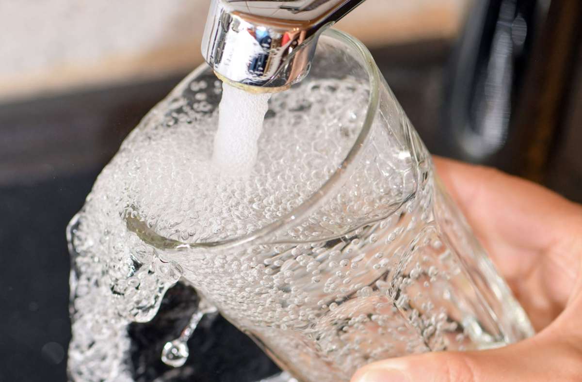Enterokokken in Sindelfingen: Verunreinigtes Trinkwasser – Gesundheitsamt gibt keine Entwarnung