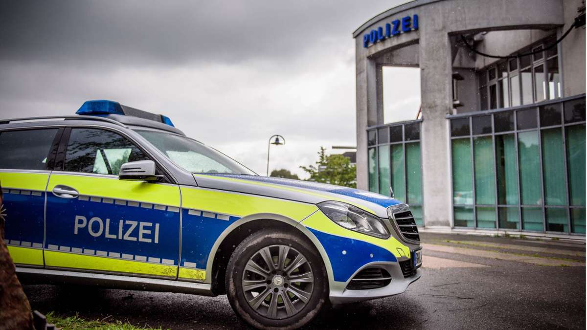 Vorfall in Fellbach: Betrunkener 16-Jähriger attackiert Polizisten