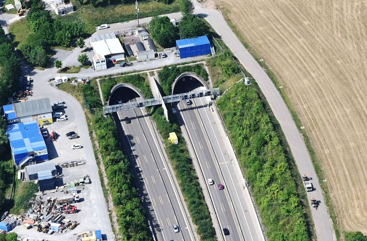 A81 bei Leonberg: Engelbergtunnel wird in der Nacht auf Sonntag gesperrt