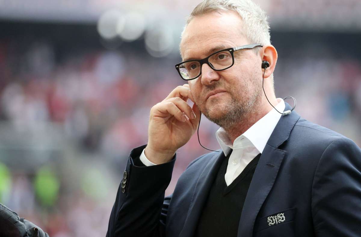Für den VfB um Vorstandschef Alexander Wehrle geht es nach dem 1:1 gegen die TSG Hoffenheim in die Relegation.