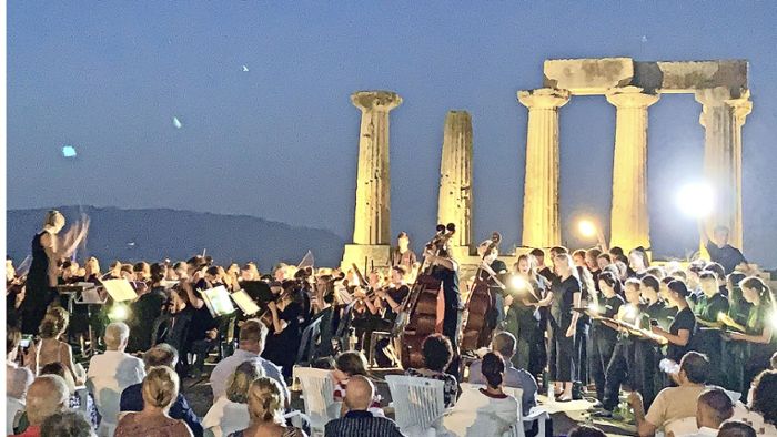 AEG-Schulorchester spielt in Griechenland
