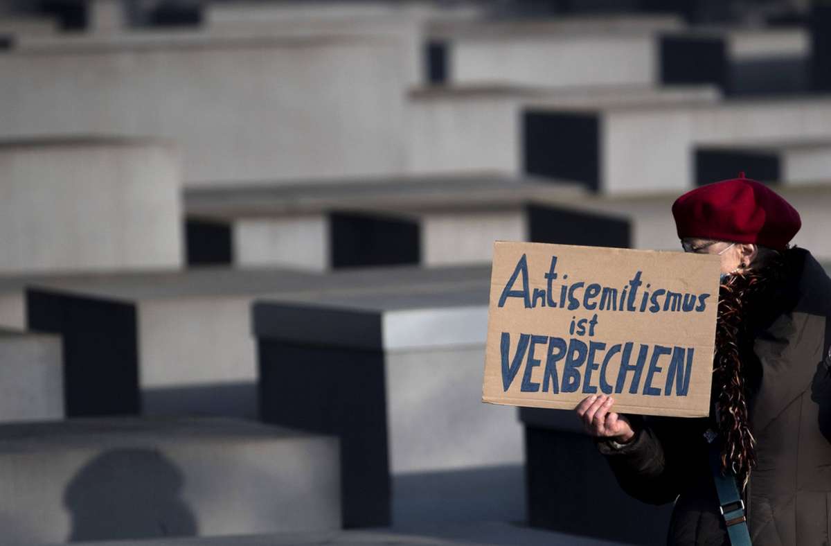Antisemitismus in Deutschland: Mehr als 1900 antisemitische Vorfälle im vergangenen Jahr
