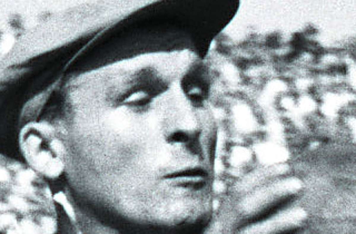 Einer der Helden von damals: Torhüter Karl Bögelein hielt im Endspiel den knappen 3:2-Sieg fest. Bögelein starb im Jahr 2016.