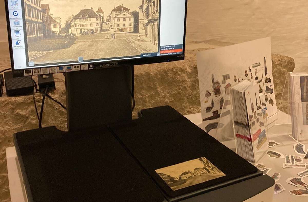 Mit diesem Profi-Scanner können in der Zehntscheuer   alte Fotos oder sonstige Dokumente digitalisiert werden. Foto: privat