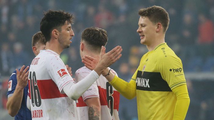 Profis des VfB Stuttgart: Treffen oder Elfmeter halten – kuriose Wette von Ata Karazor und Alex Nübel