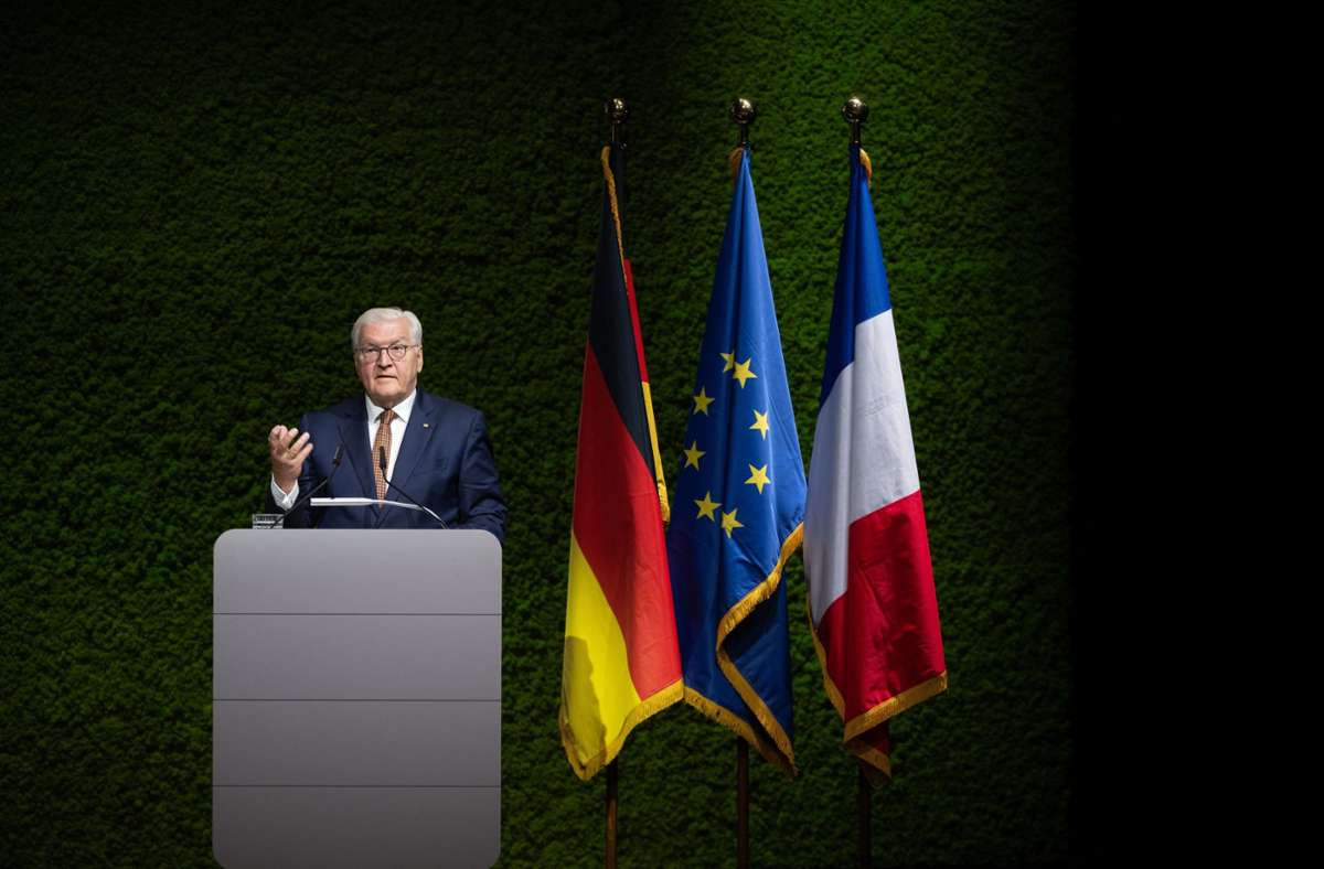 Abgesagter  Macron-Besuch in Ludwigsburg: Bundespräsident Steinmeier hofft auf sozialen Frieden in Frankreich