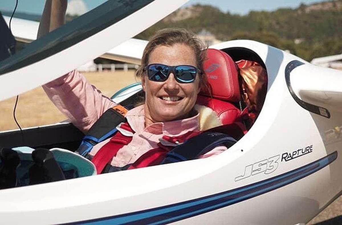 Segelfliegen: Katrin Senne aus Aidlingen wird unangefochten deutsche Meisterin