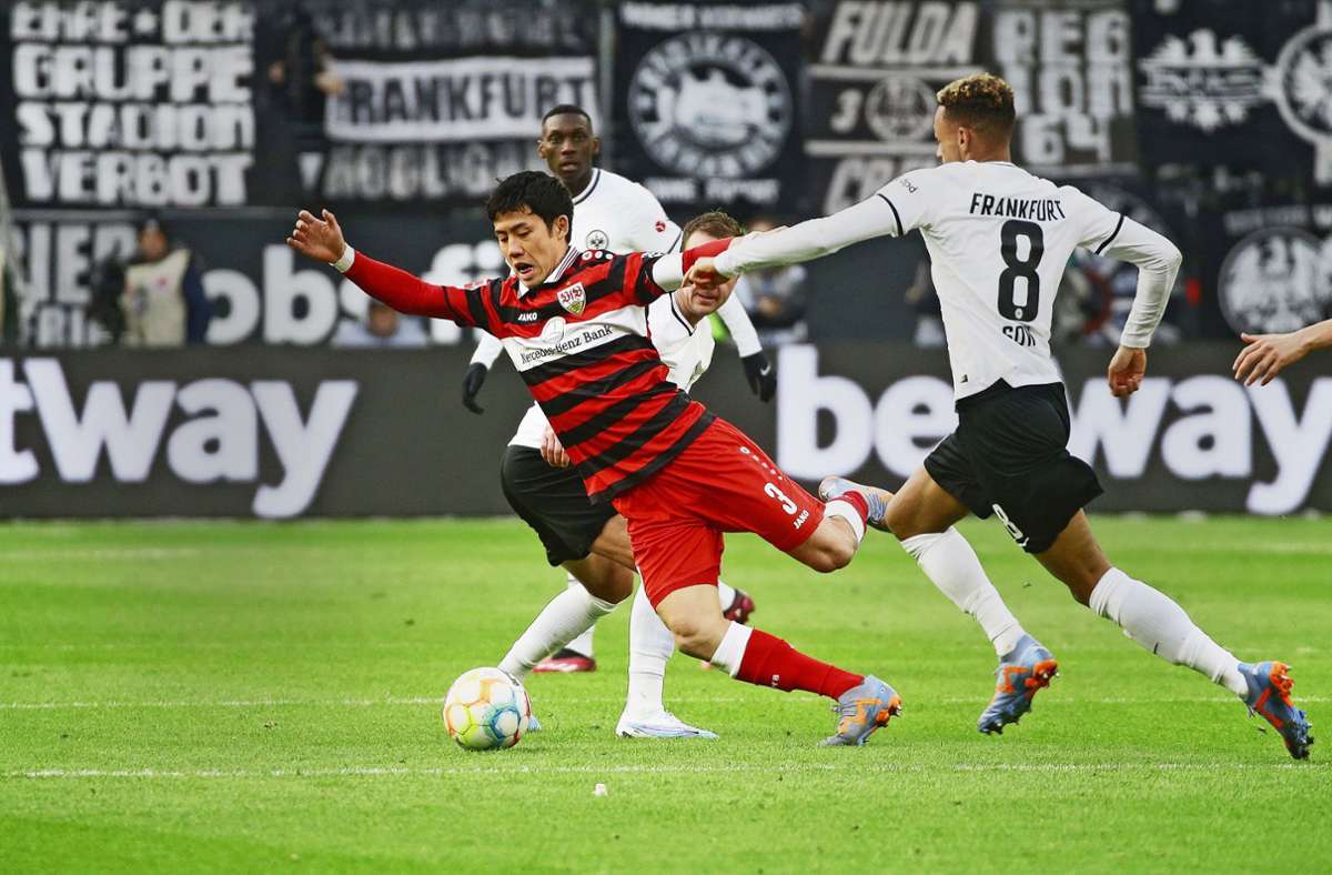 Kapitän Wataru Endo und der VfB drehten in der Schlussphase bei Eintracht Frankfurt auf. Zu spät?