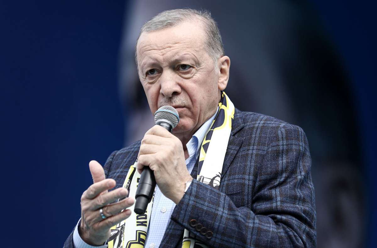 Wahlen in der Türkei: Opposition beklagt Unregelmäßigkeiten bei Auszählung