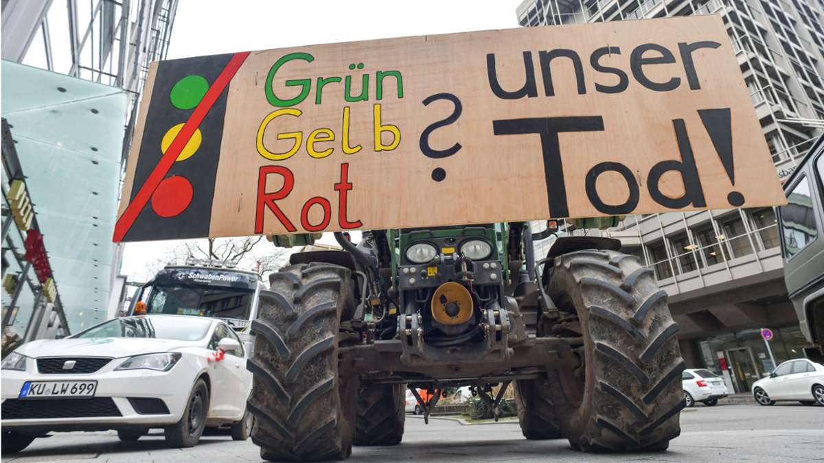 Streiks von Bauern und Lokführern: Republik auf der Palme