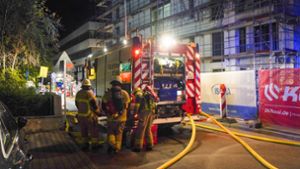 Schlafende Frau bei Brand in Tiefgarage verletzt