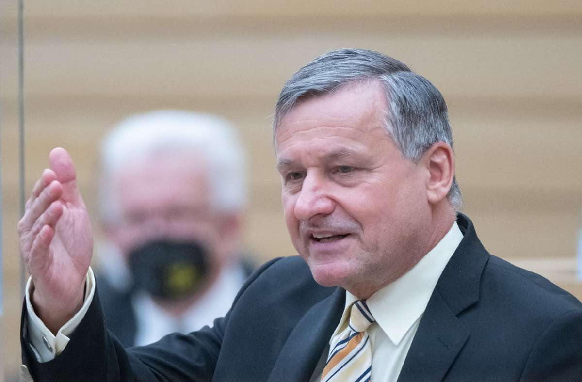 Hans-Ulrich Rülke geht im Landtag hart mit Ministerpräsident Kretschmann ins Gericht. Foto: dpa/Bernd Weißbrod
