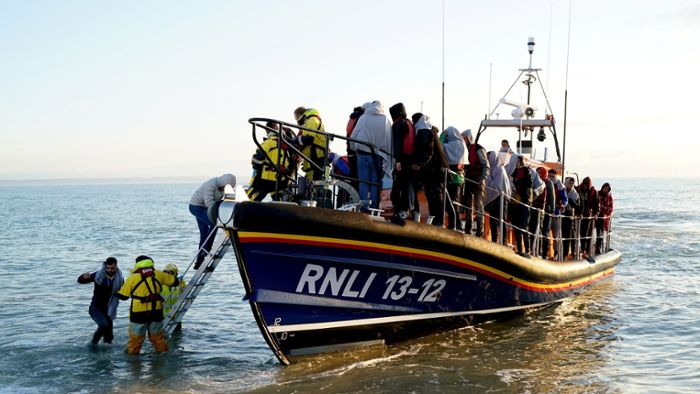 Migration: Irland will Asylsuchende nach Großbritannien zurückschicken
